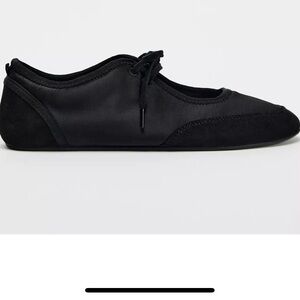 Laced ballet flats (Black Women's Ballet-Inspired Flat Lace-Up Shoe)